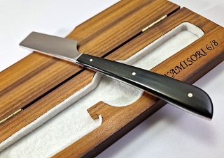 BRZYTWA KAMISORI 6/8